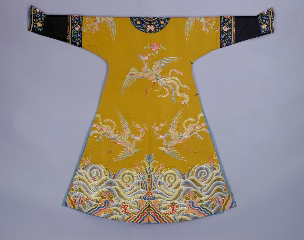 图片[2]-Fragrant Color Xiangfeng Makeup Brocade Women’s Jacket Robe-China Archive